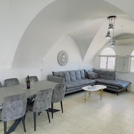 Zimmer In Old City Rosh Pinna Bagian luar foto