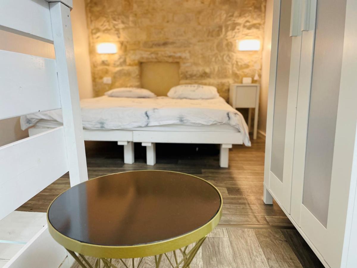 Zimmer In Old City Rosh Pinna Bagian luar foto