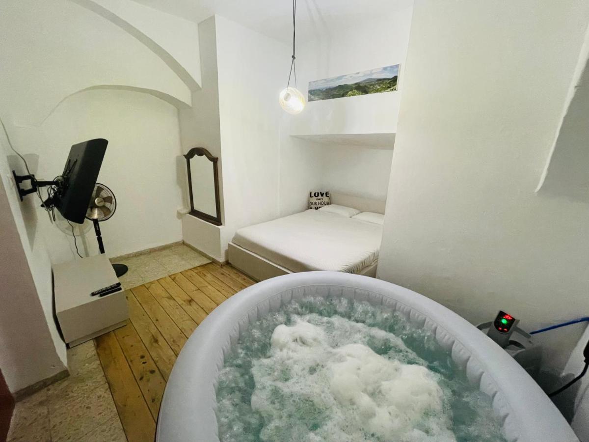 Zimmer In Old City Rosh Pinna Bagian luar foto